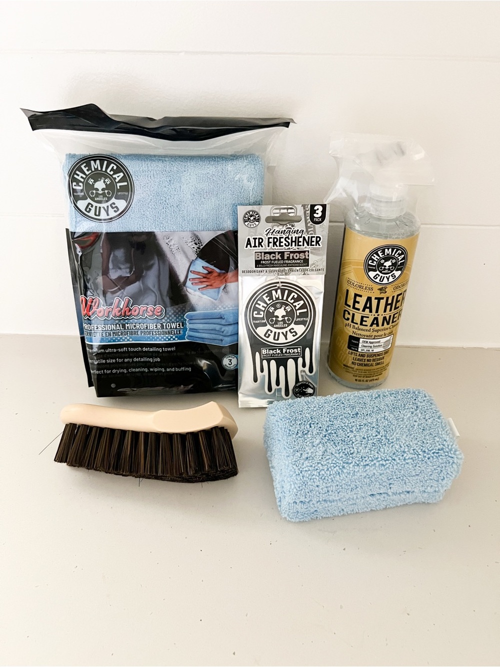 New Chemical Guys Complete Car Care Kit cleaner and tools